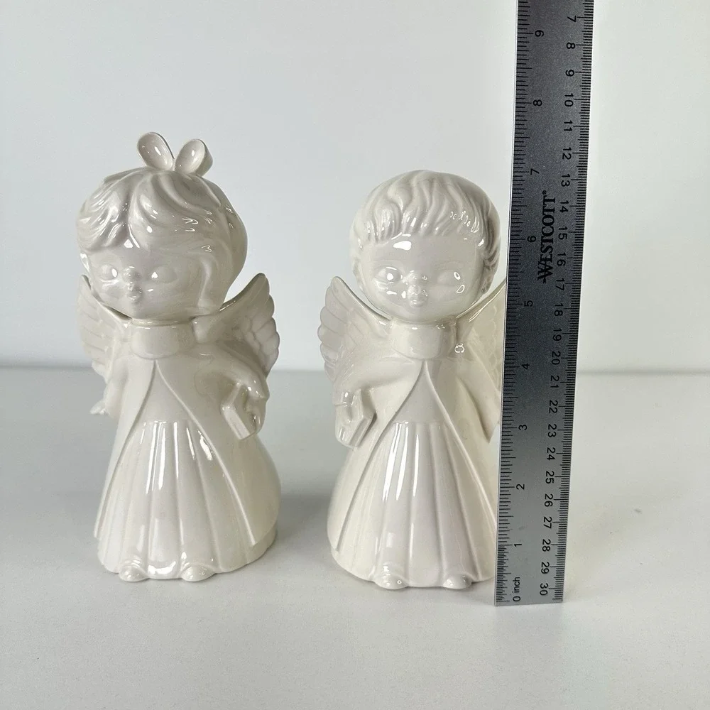 Vintage Kissing Angels Girl &‎ Boy White Ceramic Decor Christmas 7 Inches Tall